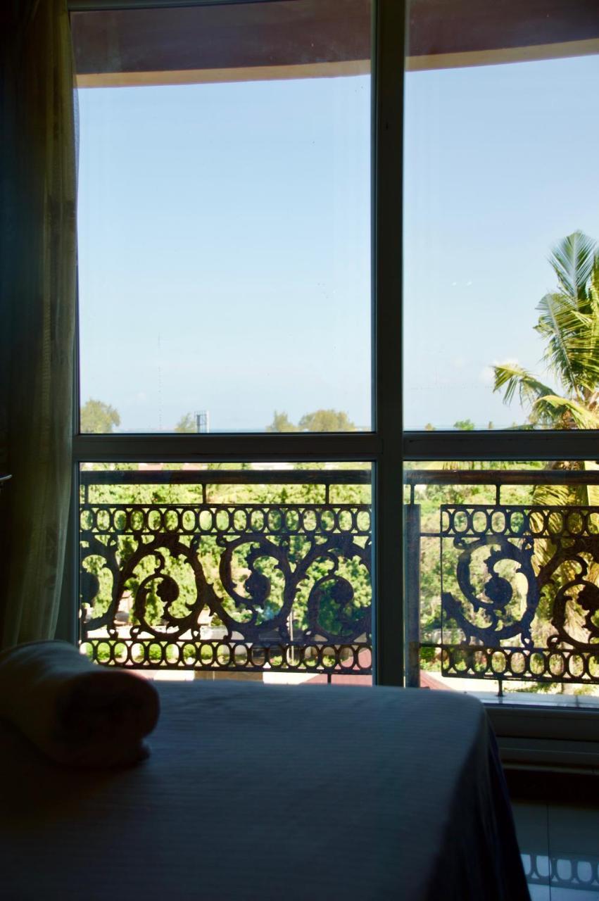 Bed and Breakfast Pearl At Oyster Bay à Dar es Salaam Extérieur photo